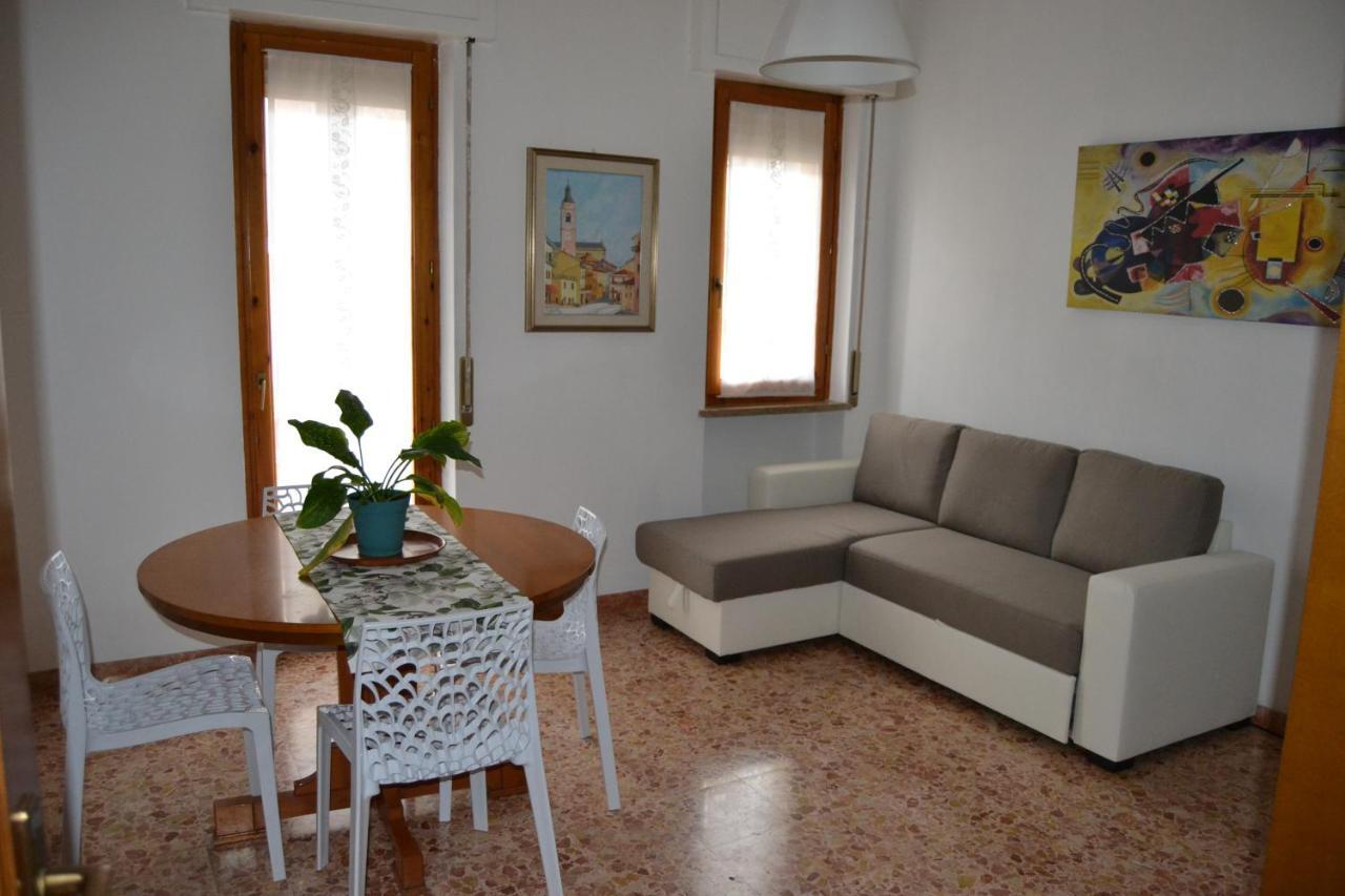 Da Fabio E Francesca - Holiday Apartment Verona Luaran gambar